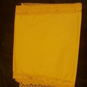 Beautiful Amber/Gold Table Runners - Fall Decor